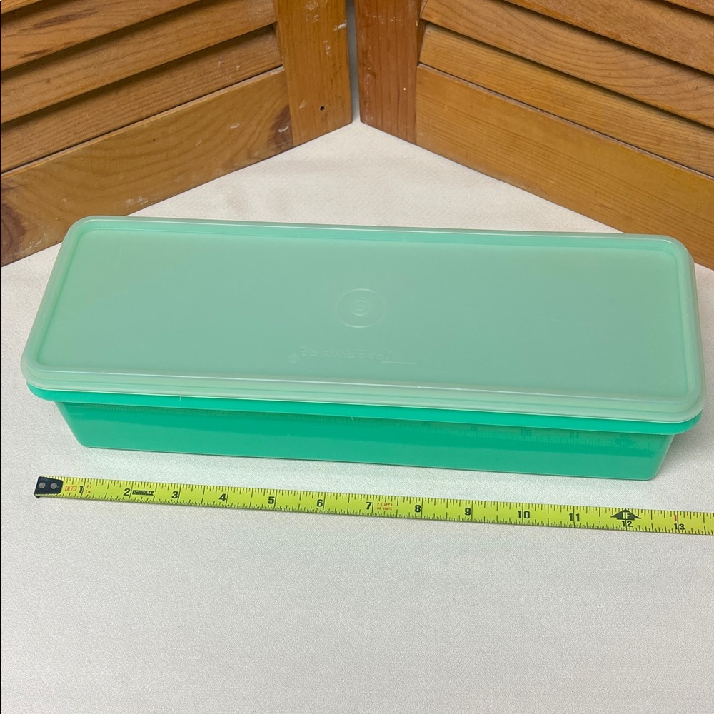 Tupperware Storage Container - Picture 10 of 12
